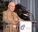 Normannus Ernestus Borlaug: imago