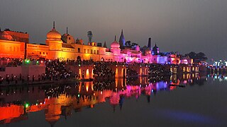 Sarayu River night view, Ayodhya 001.jpg