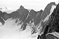 Cara nord del Mont Dolent and la glacera d'Argentiere.
