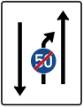 Zeichen 536-20 Einengungstafel; Darstellung mit Gegenverkehr und mit integriertem Zeichen 279 StVO: noch ein Fahrstreifen rechts in Fahrtrichtung und ein Fahrstreifen im Gegenverkehr