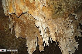 غار اناران در شهرستان مهرستان