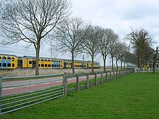 De trein die langs Binnenwijzend gaat