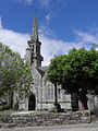 L'église Notre-Dame du Juch, clocher et flanc sud.