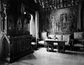 Das Wohnzimmer von König Ludwig II. von Bayern in der königlichen Wohnung von Schloss Neuschwanstein, Fotografie um 1900