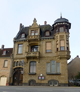 Nierstein villa, eclectic architecture