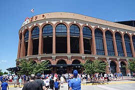 Citi Field td (2019-05-26) 04.jpg