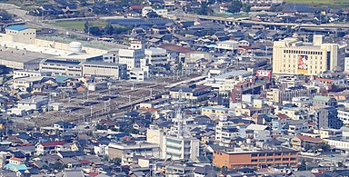 Nakatsugawan rautatieaseman ympäristöä