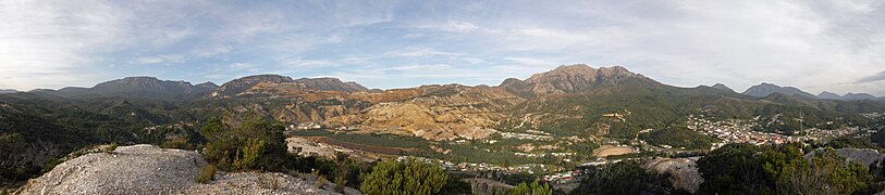 Panorama de Queenstown, uno de los principales centros mineros de Tasmania.