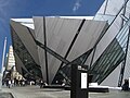 Michael Lee-Chin Crystal fan it Royal Ontario Museum