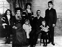 Armenian-American family, Boston, Massachusetts, 1908