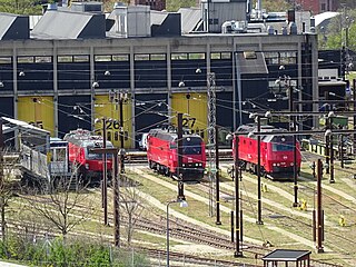 DSB EB 3214, EA 3020 and ME 1520.