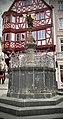 Stary rynek - fontanna św. Michała (1606)