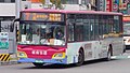 配置於本路線的HINO HS8JRVL-UTF低地板公車