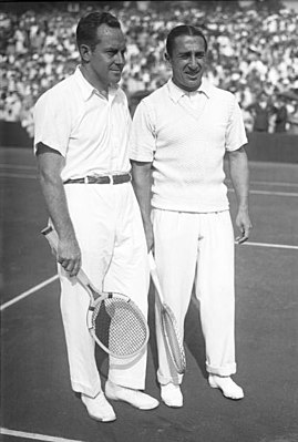 Фрэнсис Хантер (слева) и Даниэль Пренн, 1929.