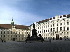 ウィーンにある本拠地ホーフブルク宮殿