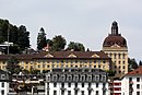 Sedež Suve, postavljen na hribu s pogledom na središče Luzern