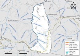 Carte en couleur présentant le réseau hydrographique de la commune