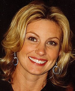 Faith Hill in 1998