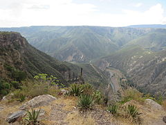 Barranca de Metztitlán localizada al centro oriente del territorio.