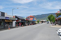 Queen Street, the main street of Richmond in New Zealand (as of 2011[update])