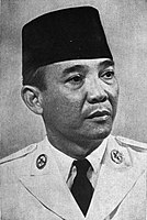 Sukarno lideró la independencia de Indonesia y acogió la conferencia de Bandung, inicio del Movimiento de Países No Alineados o tercermundismo.