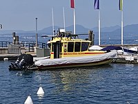 Bardolino: Rettungsboot / lifeboat / scialuppa di salvataggio (Croce rossa)