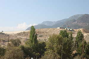 Alaköprü-Talsperre, Landkreis Anamur, Provinz Mersin, Türkei. Ansicht von Süden