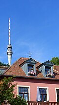 Am Fuße des Fernsehturms - die Wachwitzer Elbterrasse