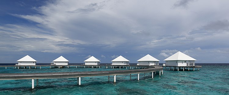 Отель класса люкс Diamonds Thudufushi Beach & Water Villas на острове Тудуфуши, Мальдивы