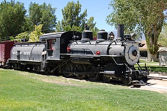 La segunda máquina nº9, pintada con los colores de Southern Pacific, habitualmente depositada en el Laws Railroad Museum de Laws, California.