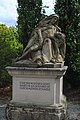 Pietà im Friedhof