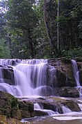 Waterfall Idaman A.JPG