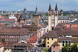 De Neumünster, het stadhuis en de Sint-Kilianusdom in Würzburg