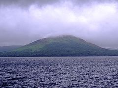 Monte Gharat y lago Letas