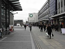 Town Square Basildon - geograph.org.uk - 1205352.jpg