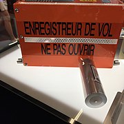 Enregistreur de vol aéronautique 2.jpg