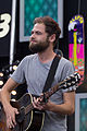 Deutsch: Mike Rosenberg alias Passenger beim New Pop Festival in Baden-Baden 2013 English: Mike Rosenberg alias Passenger at the SWR3 New Pop Festival in Baden-Baden 2013