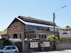 Bâtiment des bains-douches et vestiaires.