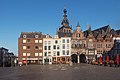 L'arcu de la ilesia de San Esteban a la plaza del mercáu Nijmegen