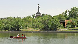 Areni lake at the Victory Park
