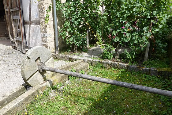 Surprizing use of a millstone in an old winery (moved from Retzstadt)