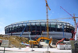 Estadioaren hegoaldeko harmailaren eraikuntza lanak, 2014ko uztailaren 18a.