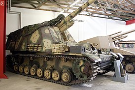 САУ Hummel в Немецком танковом музее