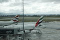 Airbus A340 de Emirates nel Aeropuertu Internacional de la Ciudá del Cabu, Sudáfrica