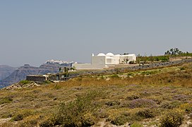 Building at the crater rim near Athinios port - Santorini - Greece.jpg