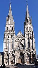 Cathédrale Notre-Dame de Bayeux, façade ouest.