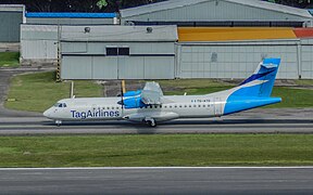 ATR 72-500 de TAG Airlines en la calle de rodaje del Aeropuerto Internacional La Aurora