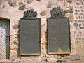 English: Knesebeck memorial plaques at the church in Karwe Deutsch: Knesebeck-Gedenktafeln an der Kirche in Karwe