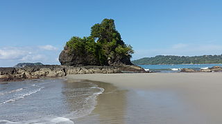 Formación rocosa en Manuel Antonio.