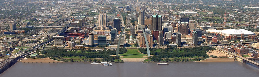 Udsigt over St. Louis skyline i september 2008.